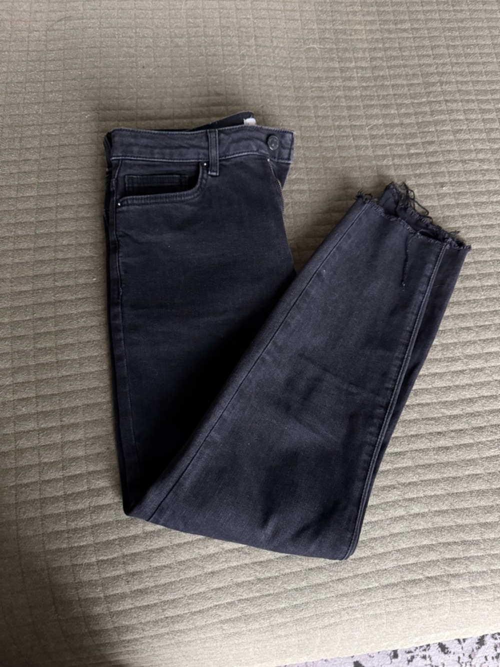 Forever 21 Raw Hem Black Skinny Fit Jeans